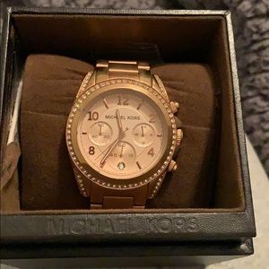 Michael Kors rose gold watch